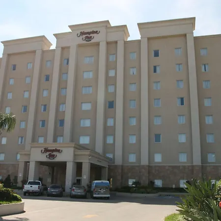 Hampton Inn Tampico Airport-3